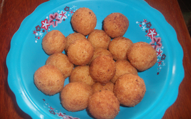 Bolinhas de Queijo