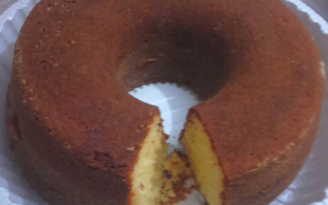 Bolo de laranja inteira