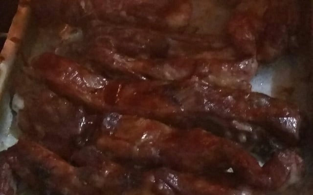 Costela de porco com molho barbecue