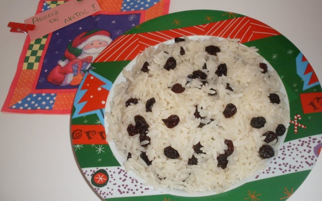 Arroz com Uva Passas