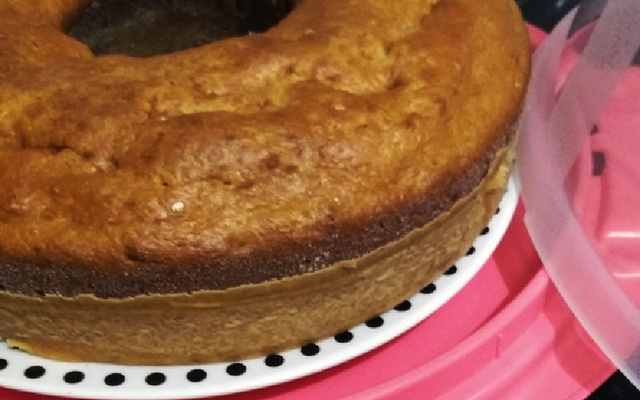 Bolo simples