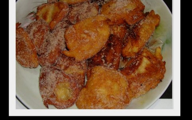 Bolinhos de banana do Lúcio Cezar