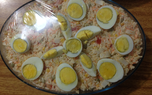 Salada de arroz da nona Ivete