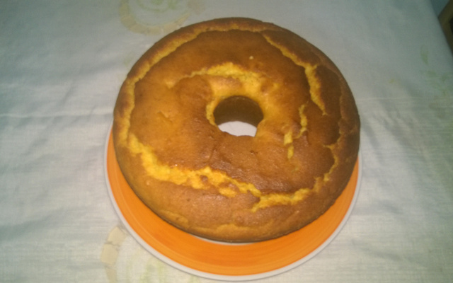 Bolo de fubá cozido