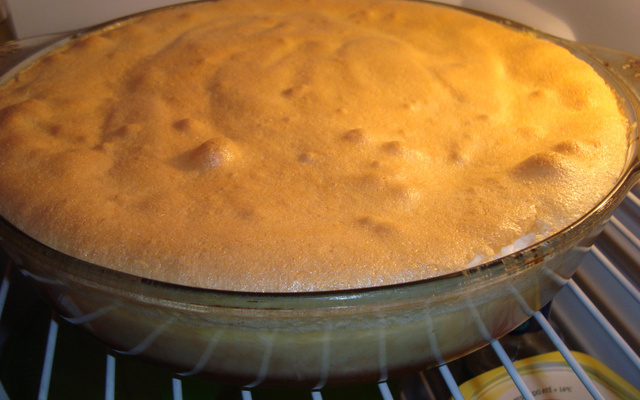 Pudim de creme e suspiro