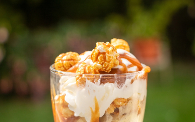 Pipoca doce para comer com colher