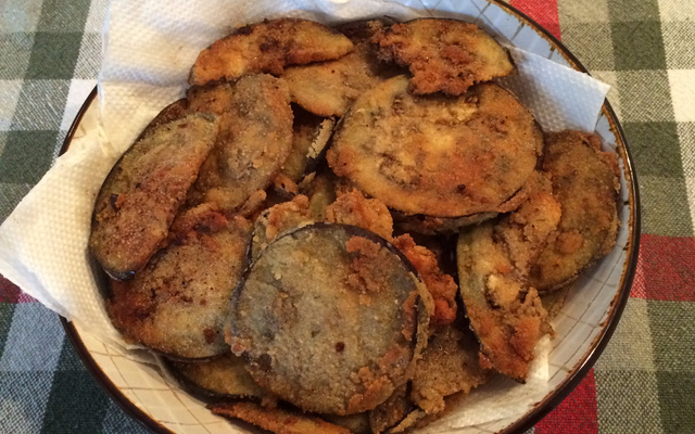 Berinjela a milanesa