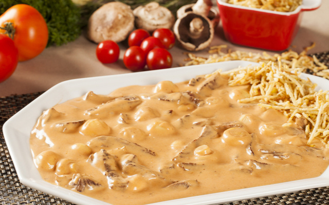 Estrogonofe de pernil de porco da Rayane