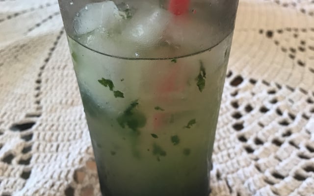 Mojito tradicional cubano