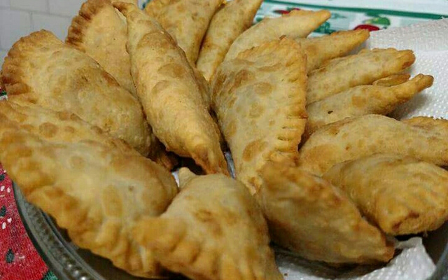 Massa de pastel simples 3 ingredientes