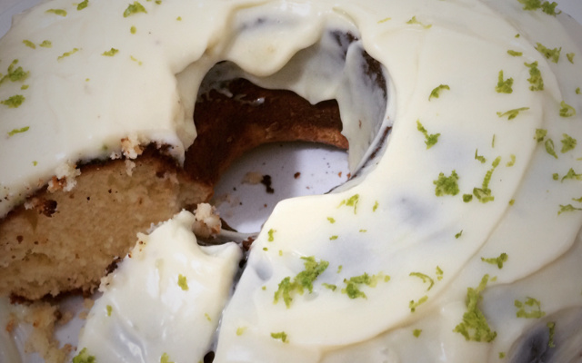 Bolo de limão de liquidificador