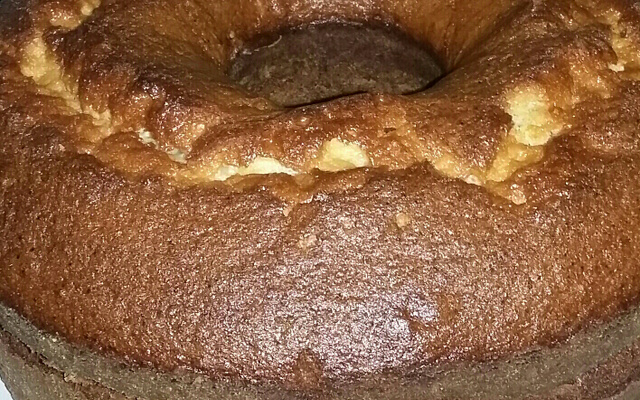 Bolo de laranja no liquidificador