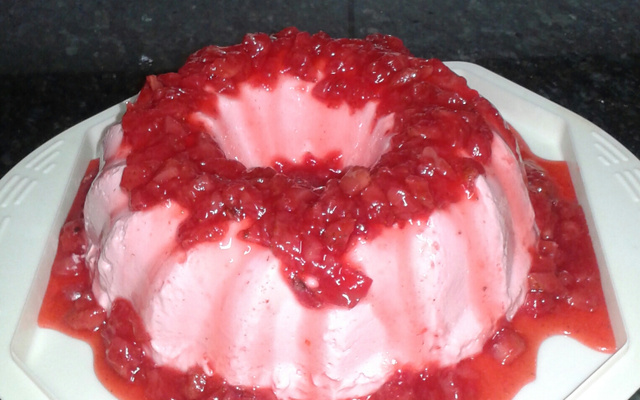 Mousse de Morango By (O Nanica)