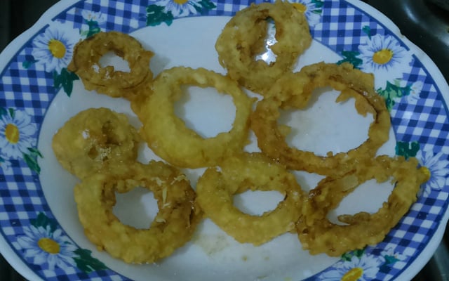Cebola empanada do Carandina (Onion Rings - tipo Burguer King)