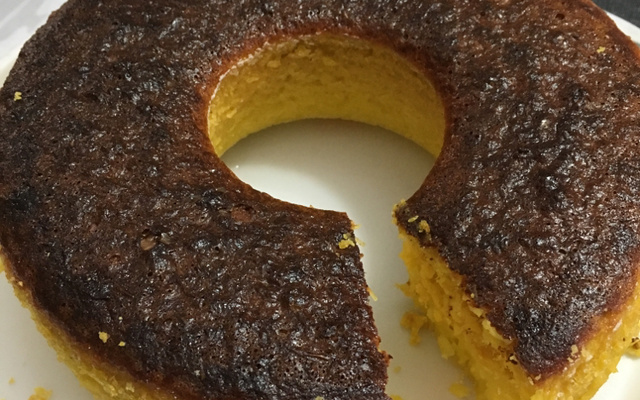 Delicioso bolo de milho verde