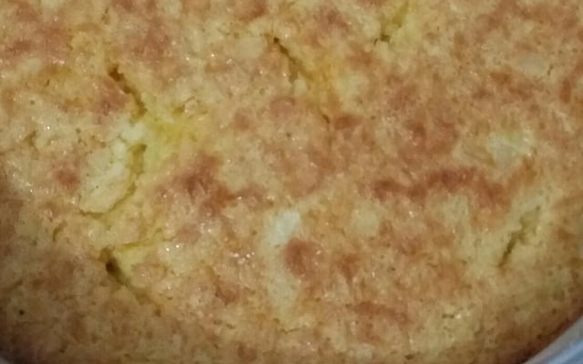 Bolo cremoso de milho