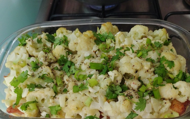 Filé de frango com couve flor ao forno