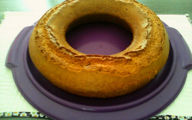 Bolo de cenoura sem ovos e com leite de soja