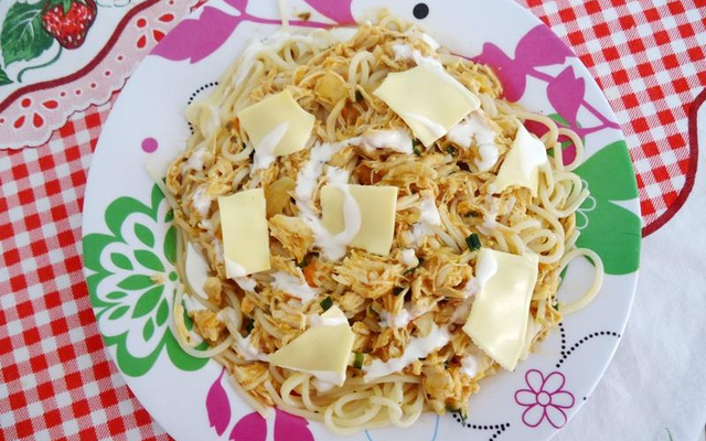 Macarrão com frango