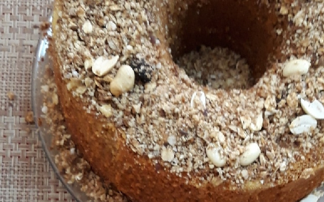 Bolo de fubá com aveia integral