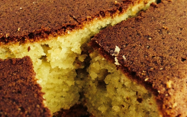 Bolo de maçã com canela
