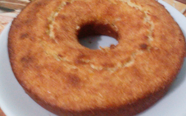 Bolo de milho cremoso - rápido e simples