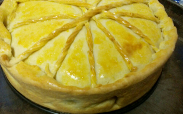 Empadão de frango com catupiry