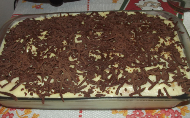 Pavê de bolacha champagne