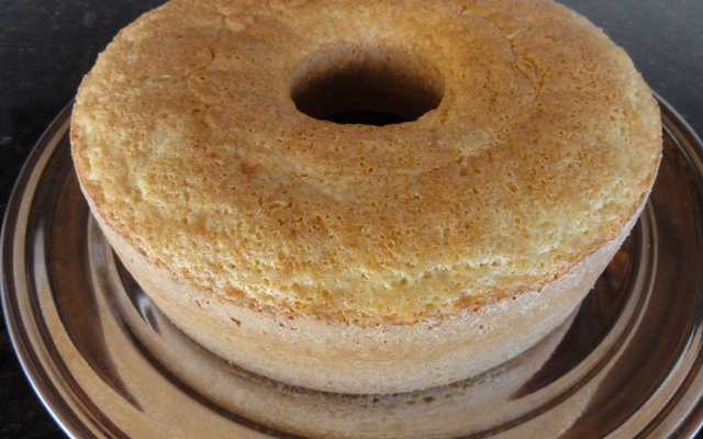 Bolo simples de baunilha