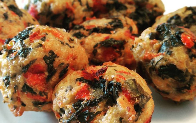 Bolinho de espinafre