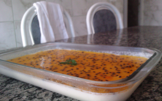 Mousse de maracujá consistente