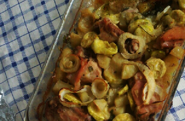 Coxa e sobre coxa de frango assada da Ana