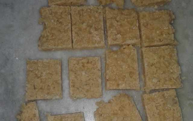 Cocada com leite condensado