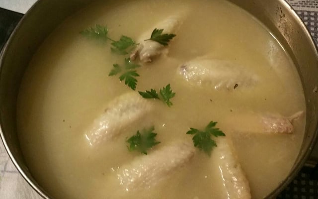 Canja de galinha rápida