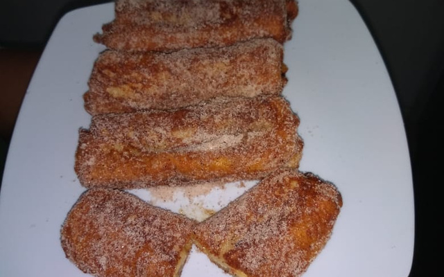 Enroladinho de doce de leite