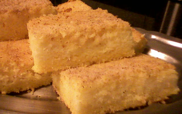 Bolo de fubá cremoso