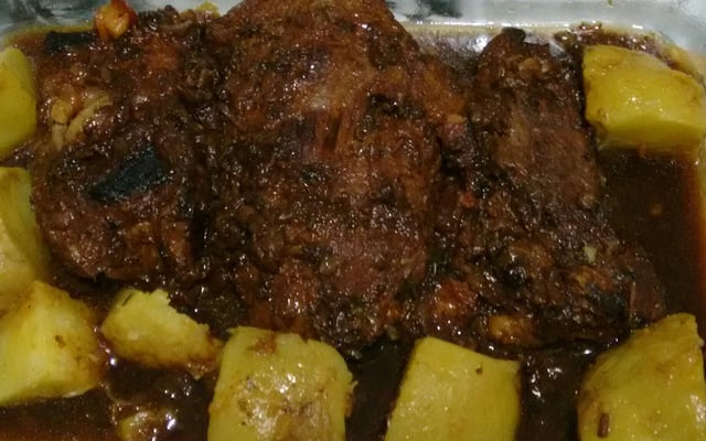 Carne assada na panela de pressão