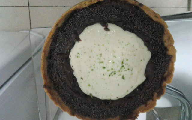 Torta de limão com chocolate da Dani