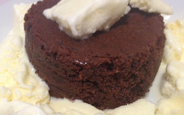 Petit gâteau de creme de avelã perfeito