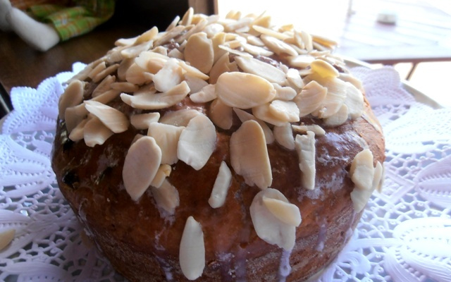 Osterbrot (Pão de Páscoa) – Receita do Hotel Bergblick para a 5ª Osterfest (Festival de Páscoa de Pomerode)