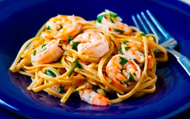 Camarão na manteiga