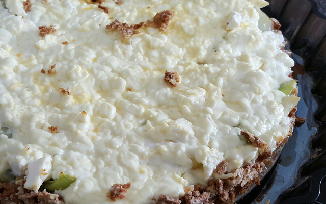 Quiche de alho-poró com queijo branco