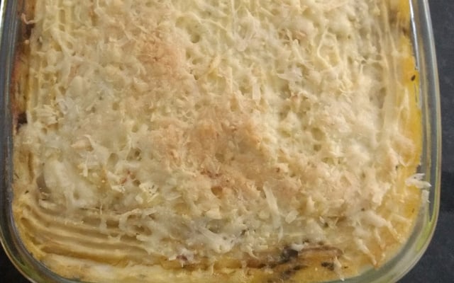 Escondidinho de batata com lombo de porco desfiado