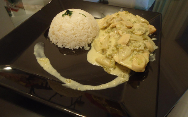 Frango à valenciana