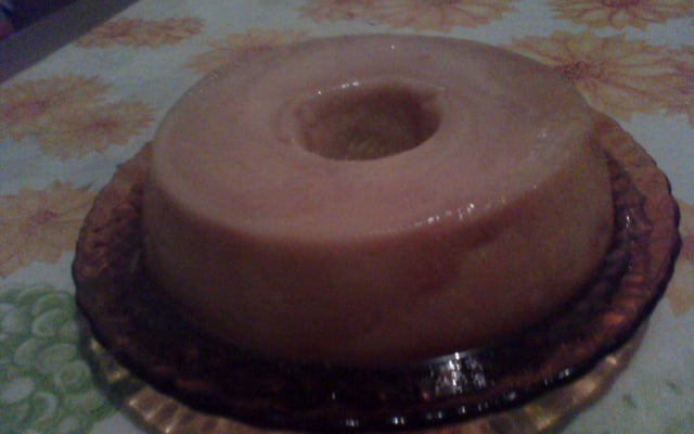 Pudim de leite em pó com bolacha maizena