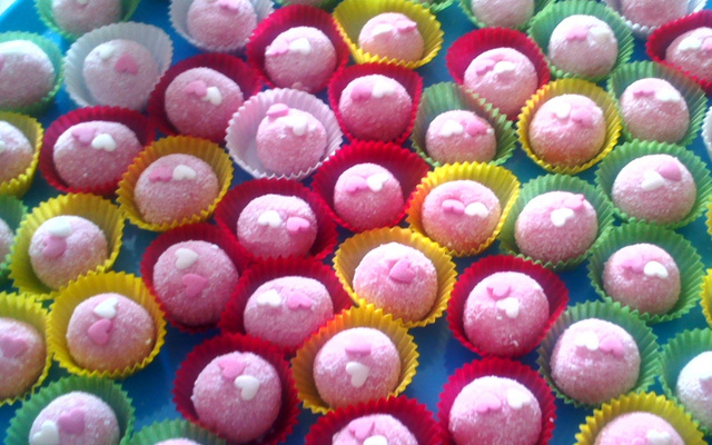 Docinhos de morango para festa