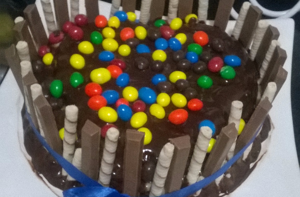 Bolo de Kit Kat à minha moda