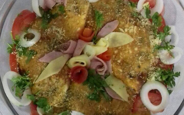 Omelete de queijo e presunto