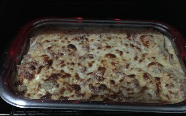 Batata gratinada com atum