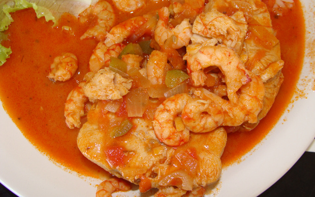 Moqueca de cação com camarão da Tiada